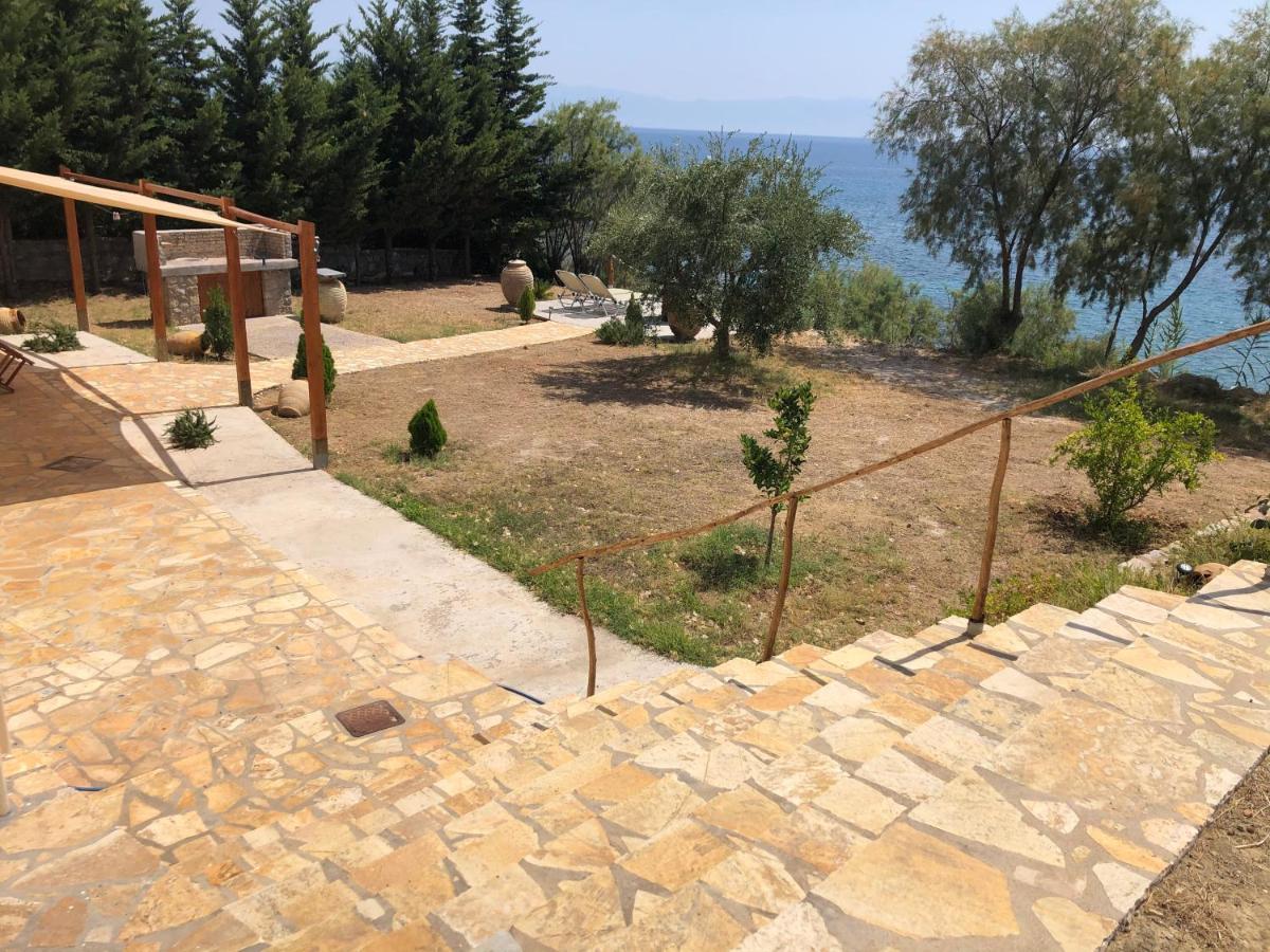 Seafront Studio With Direct Beach Access Koróni المظهر الخارجي الصورة