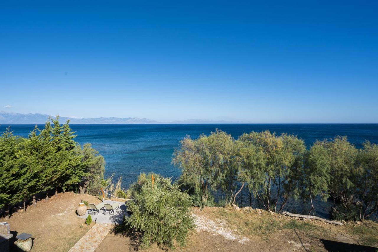Seafront Studio With Direct Beach Access Koróni المظهر الخارجي الصورة