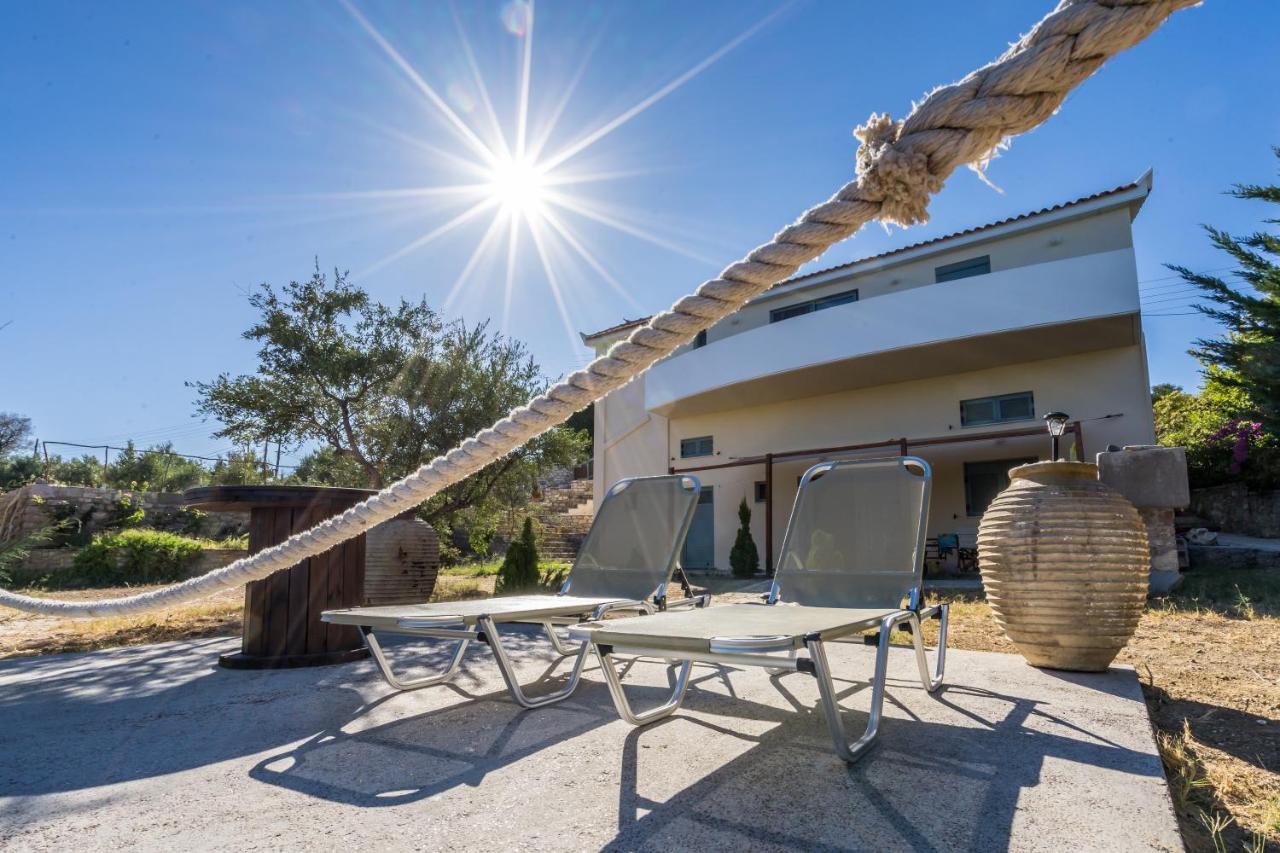 Seafront Studio With Direct Beach Access Koróni المظهر الخارجي الصورة