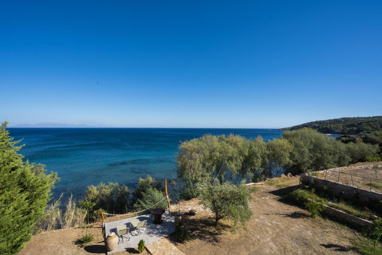 Seafront Studio With Direct Beach Access Koróni المظهر الخارجي الصورة
